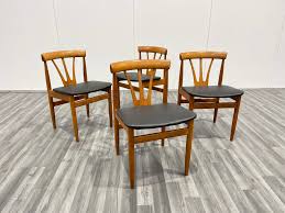 mid century modern chairs vintage