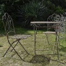 vintage outdoor furniture