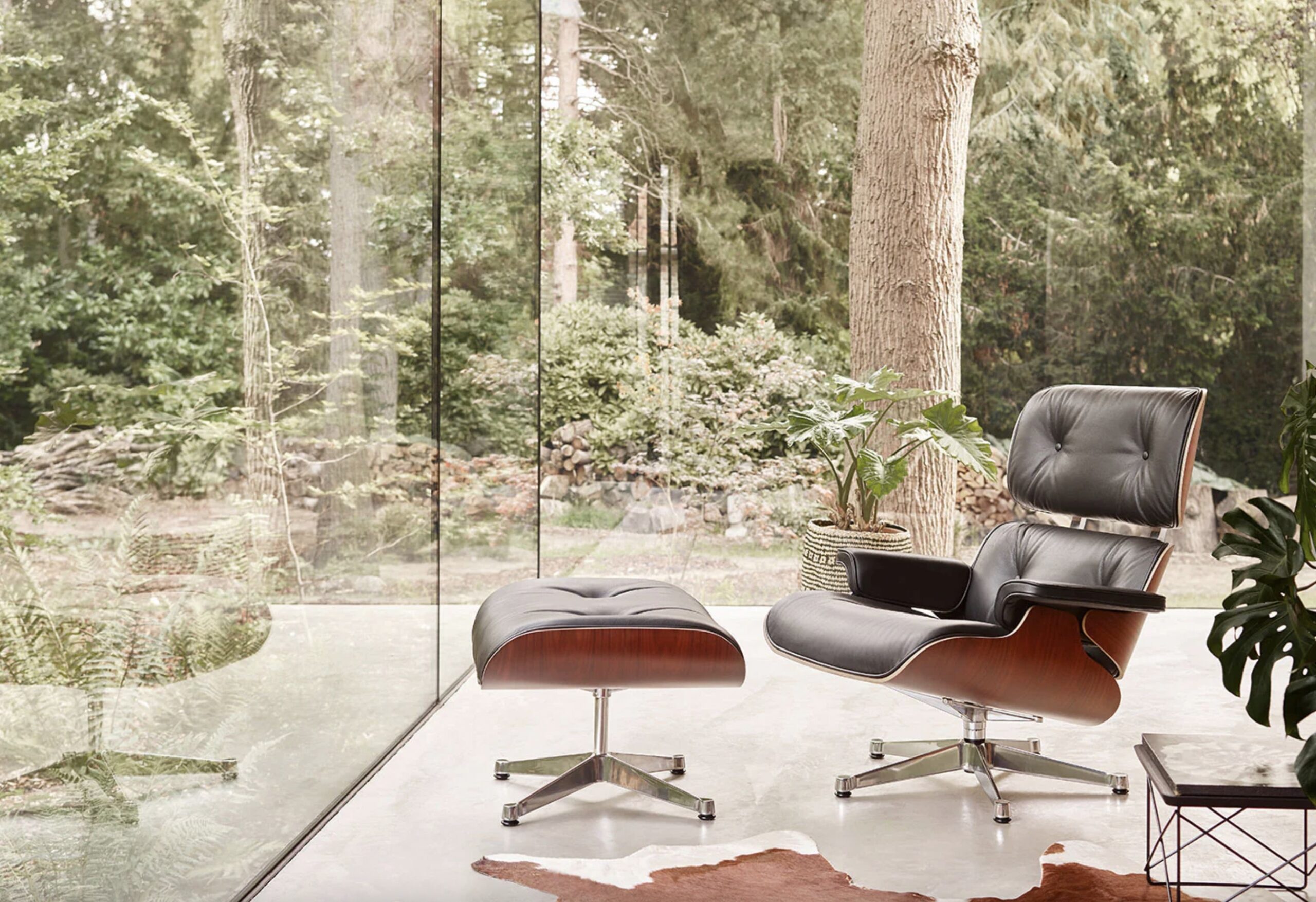 mid-century modern chair