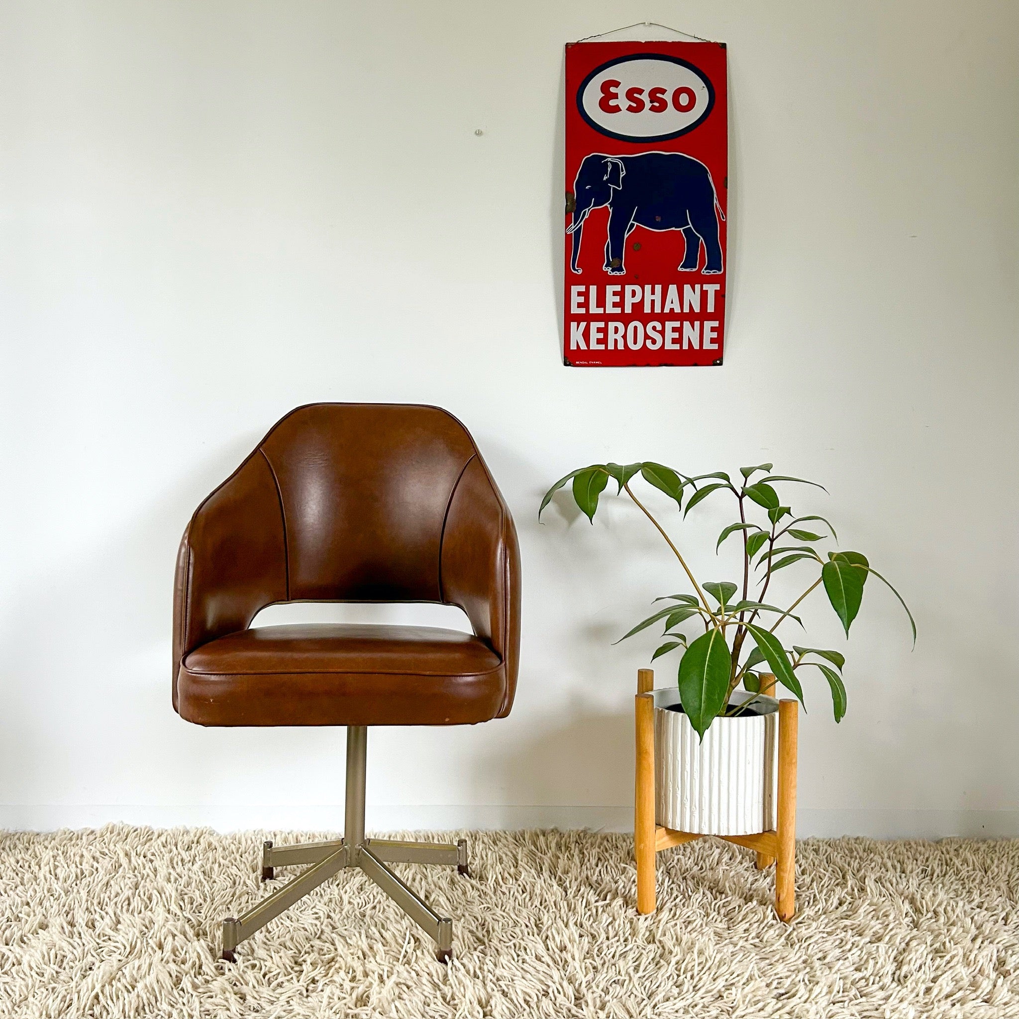 retro 70s chair