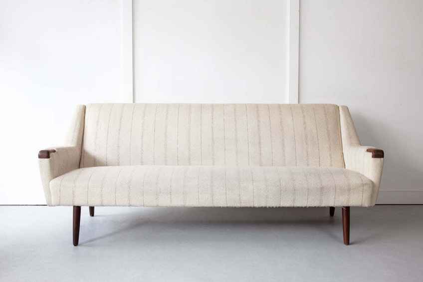 vintage style couches for sale