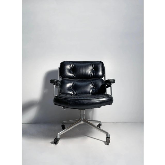 vintage eames desk chair