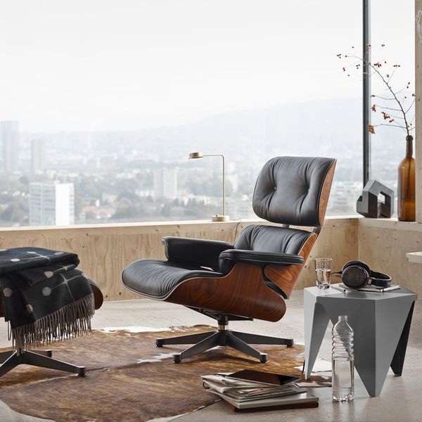 eames loungers