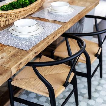 black wishbone dining chair
